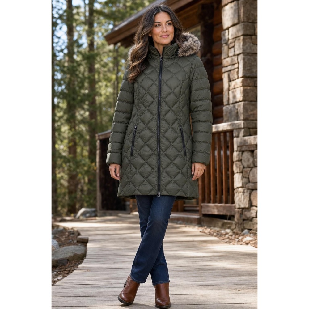 Eddie Bauer Down Puffer Coat Women's M Olive Green Hooded Diamond Quilt Longline